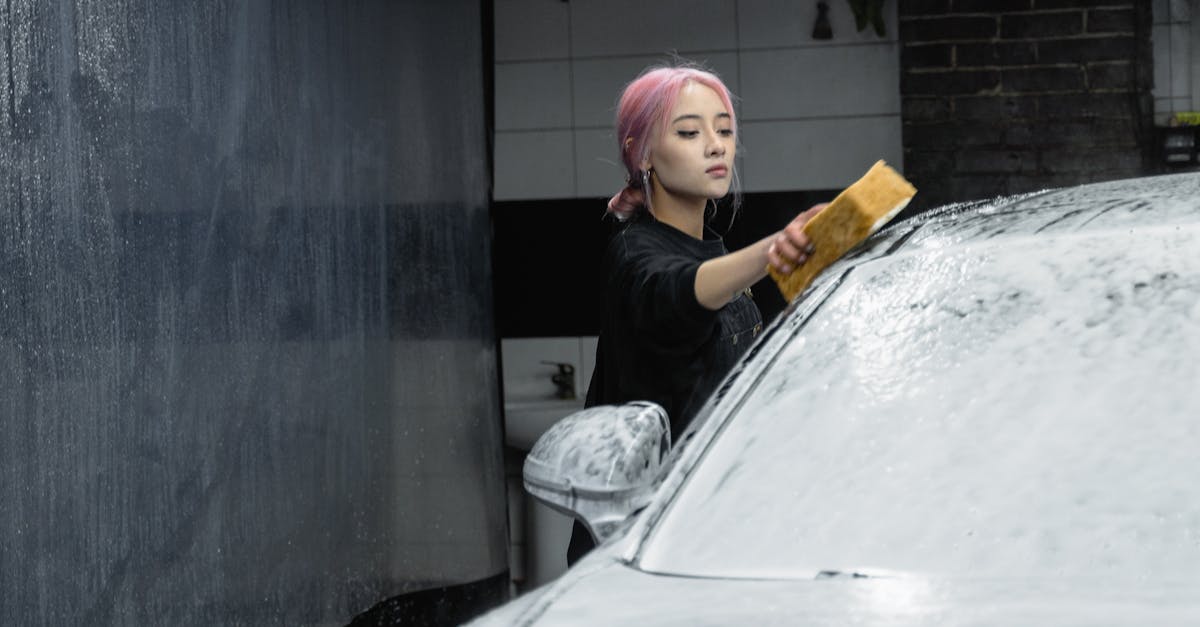 Garage door repairs Carrara